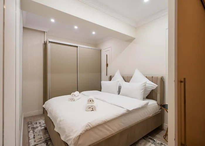 Soft Elegance By Blvd 51b7 - Modern With Refined Comfort