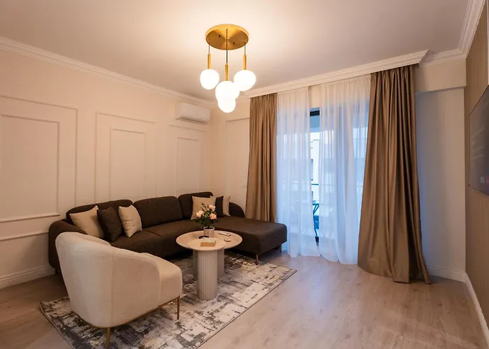 Soft Elegance By Blvd 51b7 - Modern With Refined Comfort Lägenhet *