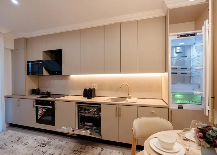 Soft Elegance By Blvd 51b7 - Modern With Refined Comfort