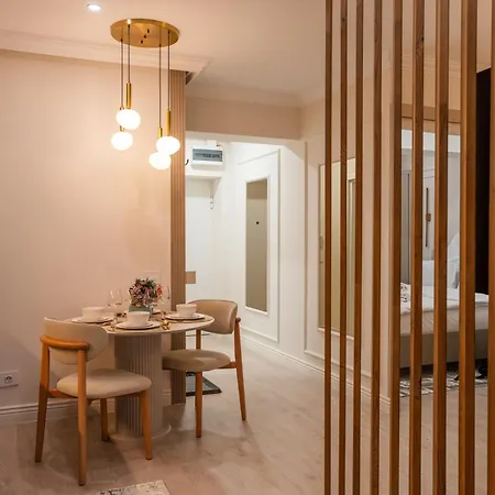 Apartment Soft Elegance By Blvd 51b7 - Modern With Refined Comfort