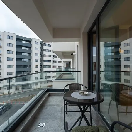 Ivory Garden Studio by Blvd 51B7 - Premium Voluntari Stay * Bukarest