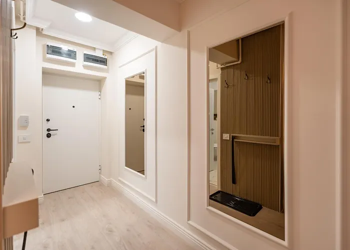 Soft Elegance By Blvd 51b7 - Modern With Refined Comfort * Βουκουρέστι